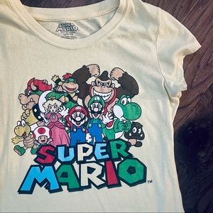 Official Nintendo SUPER MARIO BROS Yellow T-Shirt - Size Large